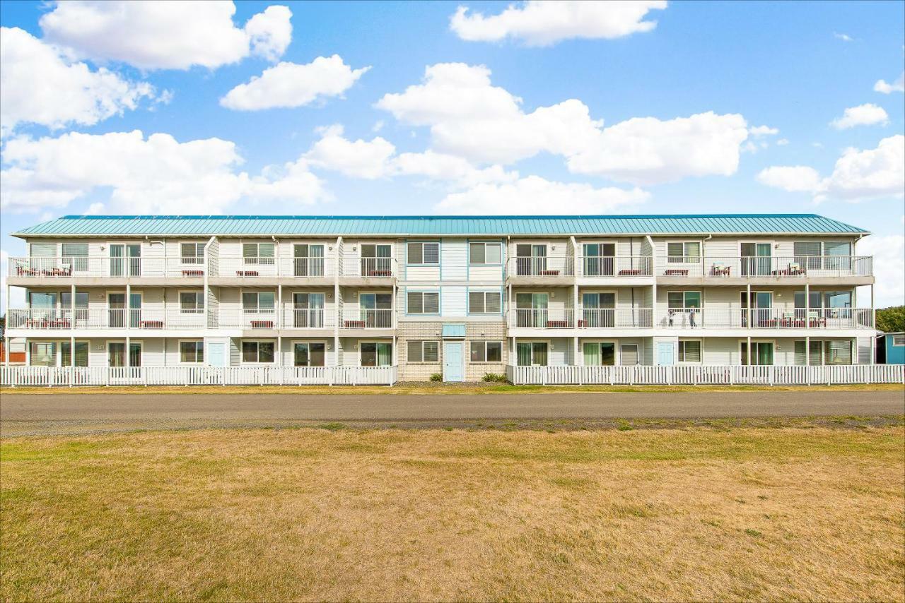 Windjammer Condos Ошен Шорс Экстерьер фото